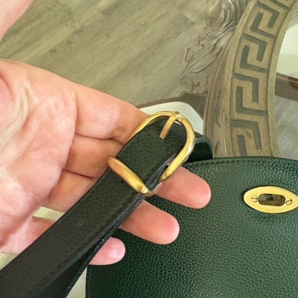 💚COACH VINTAGE MADISON CARLYLE FERN GREEN LEATHER CROSSBODY BAG!💚 - Picture 6 of 10